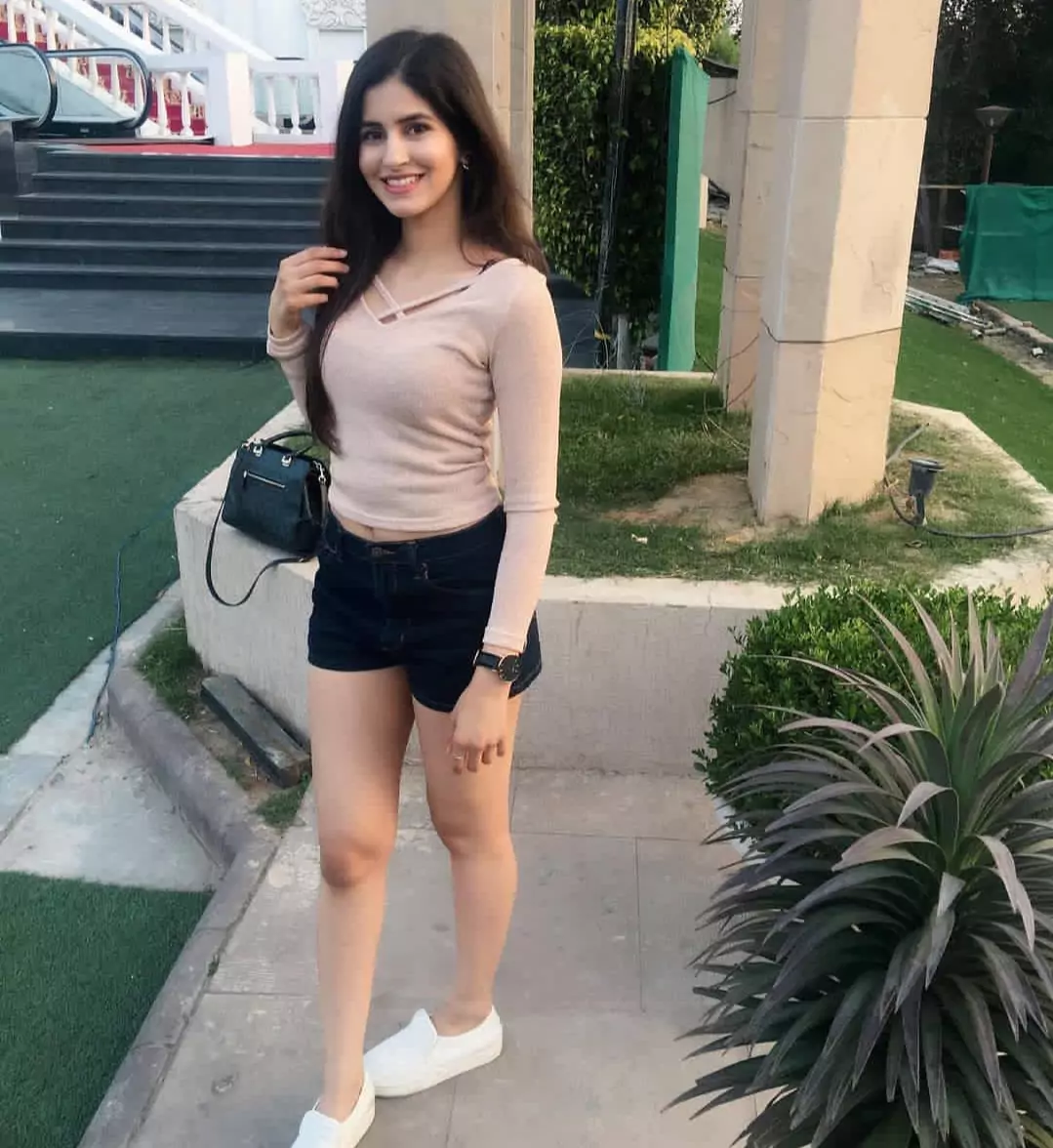 Zirakpur Call girls